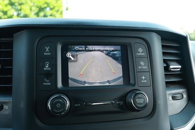 2022 RAM 1500 Big Horn Quad Cab 4x2 6'4' Box