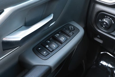 2022 RAM 1500 Big Horn Quad Cab 4x2 6'4' Box