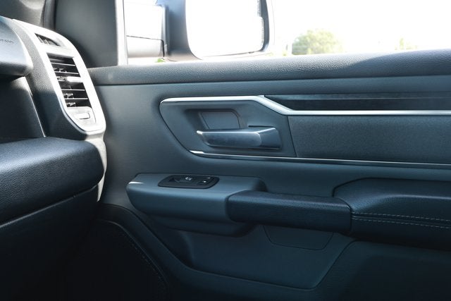 2022 RAM 1500 Big Horn Quad Cab 4x2 6'4' Box