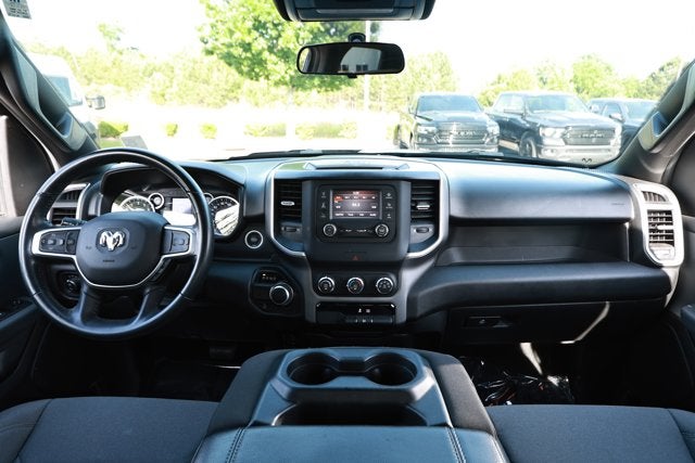 2022 RAM 1500 Big Horn Quad Cab 4x2 6'4' Box
