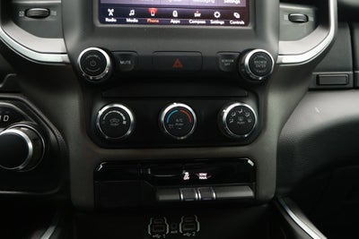 2020 RAM 1500 Big Horn Quad Cab 4x2 6'4' Box