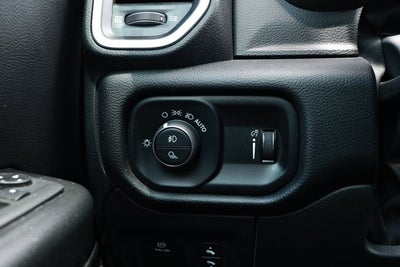 2022 RAM 1500 Big Horn Quad Cab 4x2 6'4' Box