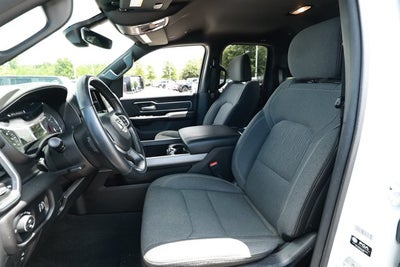 2022 RAM 1500 Big Horn Quad Cab 4x2 6'4' Box