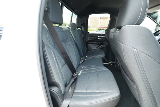 2022 RAM 1500 Big Horn Quad Cab 4x2 6'4' Box