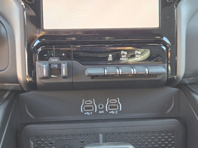 2026 RAM Ram 1500 RAM 1500 BIG HORN CREW CAB 4X2 5'7' BOX