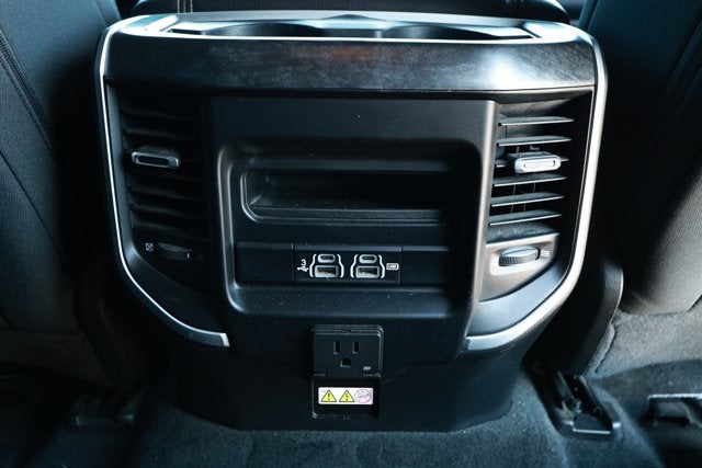 2020 RAM 1500 Big Horn Crew Cab 4x2 5'7' Box