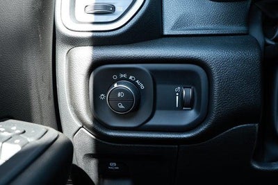 2026 RAM Ram 1500 RAM 1500 EXPRESS CREW CAB 4X2 5'7' BOX