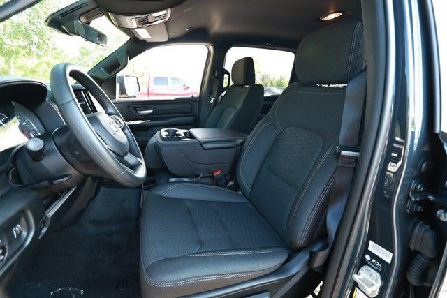 2026 RAM Ram 1500 RAM 1500 EXPRESS CREW CAB 4X2 5'7' BOX