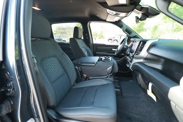 2026 RAM Ram 1500 RAM 1500 EXPRESS CREW CAB 4X2 5'7' BOX