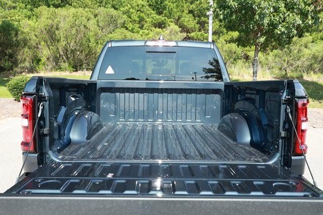 2026 RAM Ram 1500 RAM 1500 EXPRESS CREW CAB 4X2 5'7' BOX