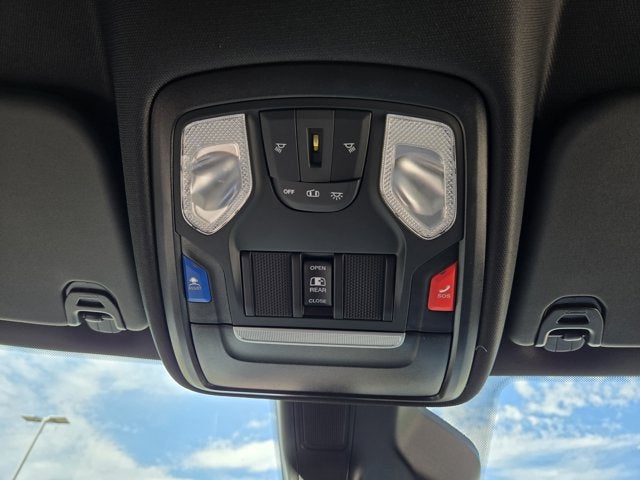 2026 RAM Ram 1500 RAM 1500 TRADESMAN CREW CAB 4X2 5'7' BOX