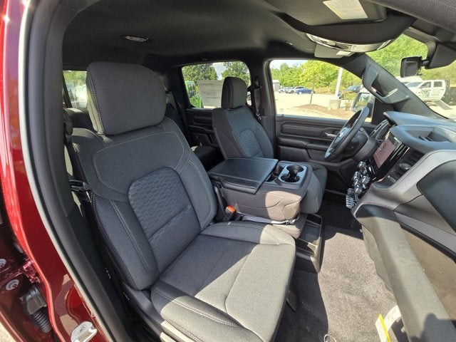 2026 RAM Ram 1500 RAM 1500 TRADESMAN CREW CAB 4X2 5'7' BOX