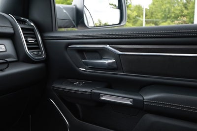 2025 RAM 1500 Laramie Crew Cab 4x2 5'7' Box