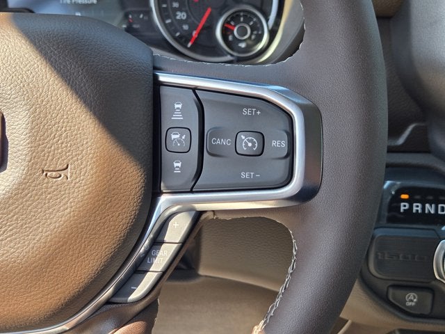 2026 RAM Ram 1500 RAM 1500 LARAMIE CREW CAB 4X2 5'7' BOX