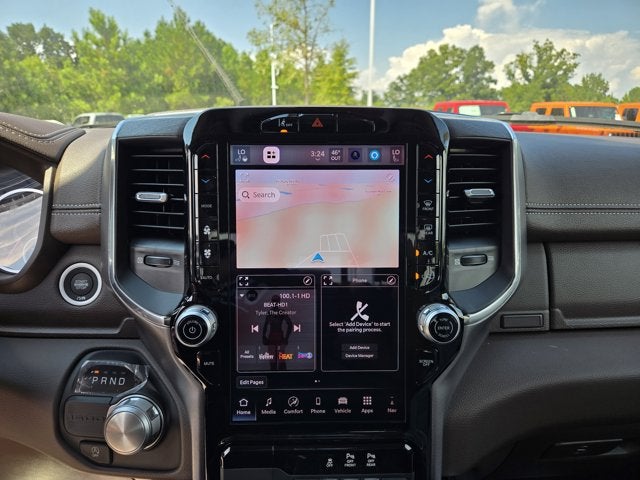 2026 RAM Ram 1500 RAM 1500 LARAMIE CREW CAB 4X2 5'7' BOX