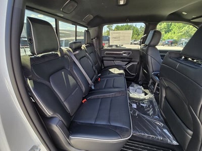 2026 RAM Ram 1500 RAM 1500 LARAMIE CREW CAB 4X2 5'7' BOX