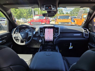 2026 RAM Ram 1500 RAM 1500 LARAMIE CREW CAB 4X2 5'7' BOX