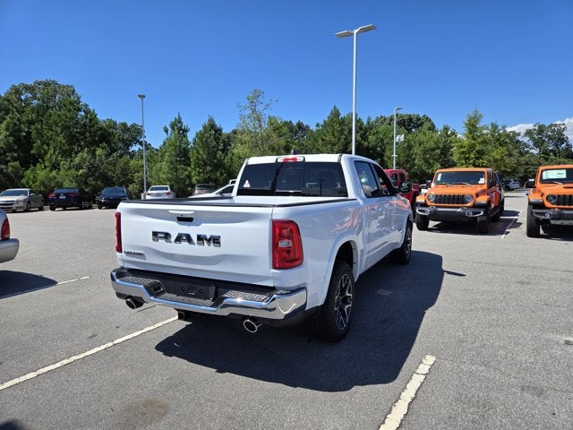 2026 RAM Ram 1500 RAM 1500 LARAMIE CREW CAB 4X2 5'7' BOX