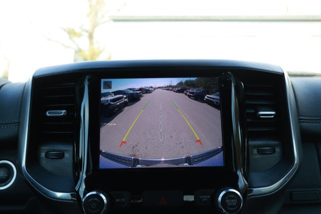 2024 RAM 1500 Laramie Crew Cab 4x2 5'7' Box