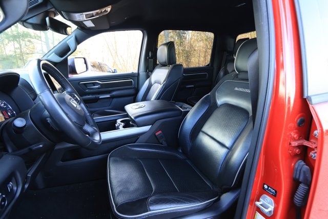 2024 RAM 1500 Laramie Crew Cab 4x2 5'7' Box