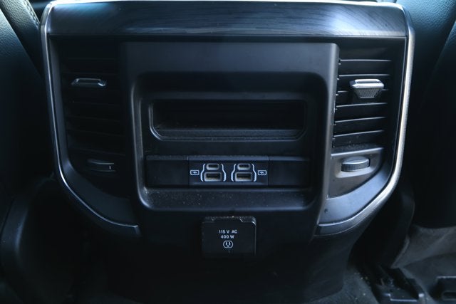 2024 RAM 1500 Laramie Crew Cab 4x2 5'7' Box