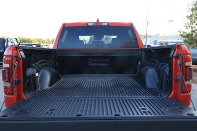 2024 RAM 1500 Laramie Crew Cab 4x2 5'7' Box