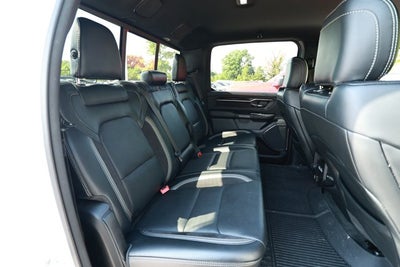 2022 RAM 1500 Laramie Crew Cab 4x2 5'7' Box