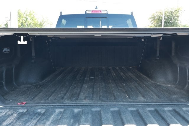 2022 RAM 1500 Laramie Crew Cab 4x2 5'7' Box