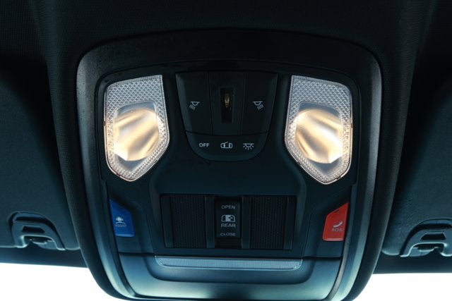 2025 RAM 1500 Tradesman Crew Cab 4x4 5'7' Box