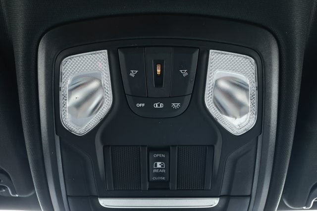 2022 RAM 1500 Big Horn Crew Cab 4x4 6'4' Box