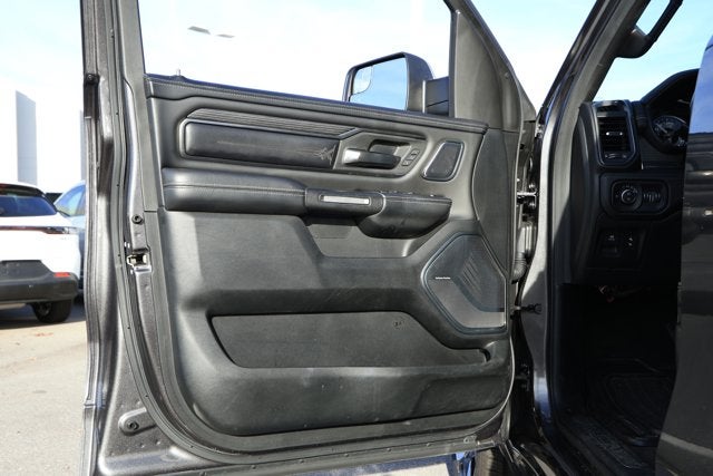 2020 RAM 1500 Limited Crew Cab 4x4 5'7' Box