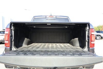 2020 RAM 1500 Limited Crew Cab 4x4 5'7' Box