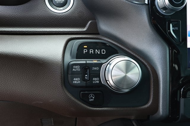 2025 RAM 1500 Laramie Crew Cab 4x4 5'7' Box