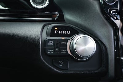 2025 RAM 1500 Laramie Crew Cab 4x4 5'7' Box