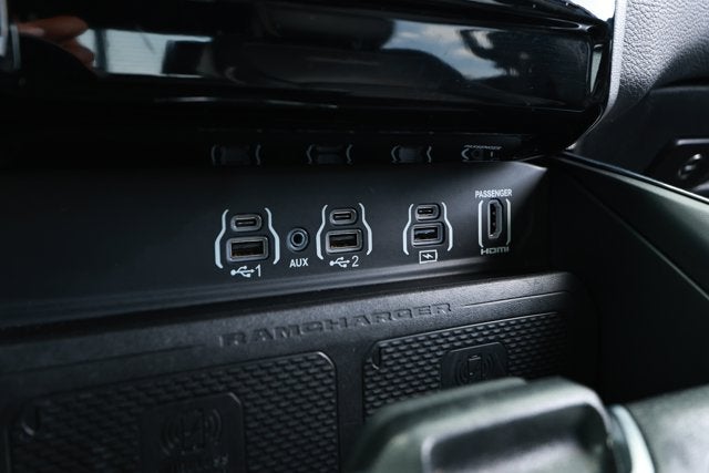 2025 RAM 1500 Laramie Crew Cab 4x4 5'7' Box