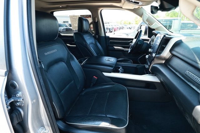 2019 RAM 1500 Laramie Crew Cab 4x4 5'7' Box