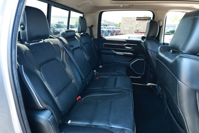 2019 RAM 1500 Laramie Crew Cab 4x4 5'7' Box