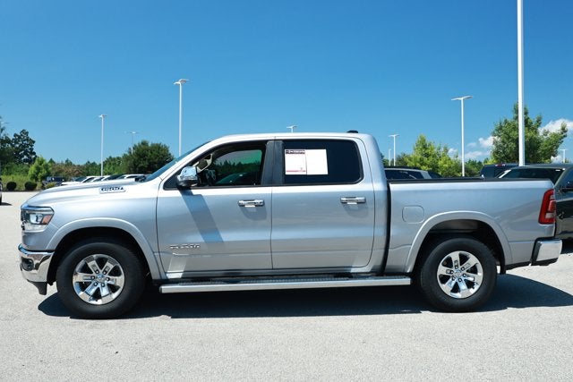 2019 RAM 1500 Laramie Crew Cab 4x4 5'7' Box