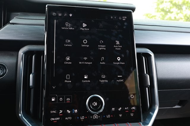 2024 GMC Acadia AWD AT4