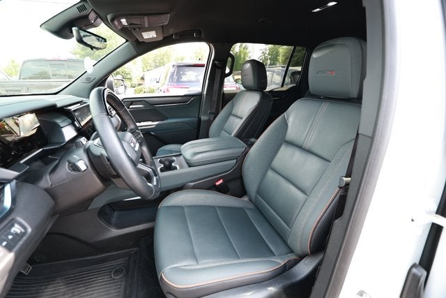 2024 GMC Acadia AWD AT4