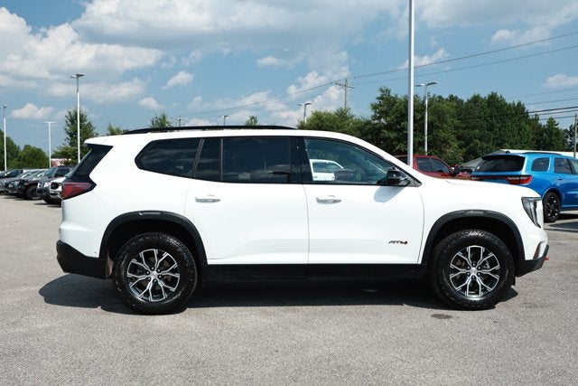 2024 GMC Acadia AWD AT4