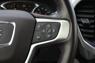 2023 GMC Acadia AWD SLT