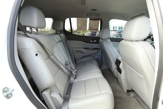 2023 GMC Acadia AWD SLT