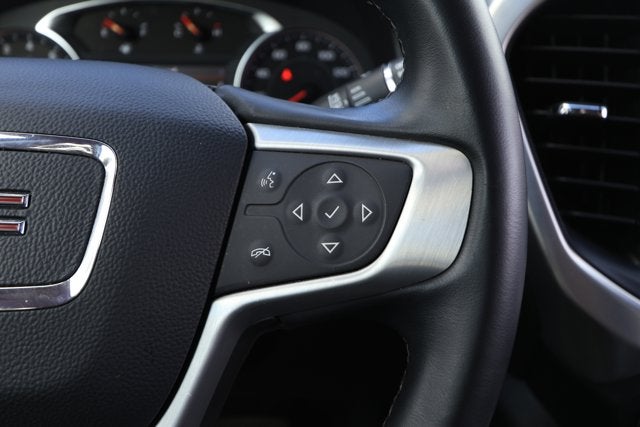 2023 GMC Acadia AWD SLT