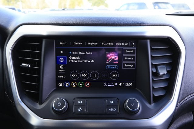 2023 GMC Acadia AWD SLT