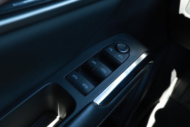 2024 Chevrolet Traverse FWD LT
