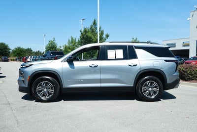 2024 Chevrolet Traverse FWD LT