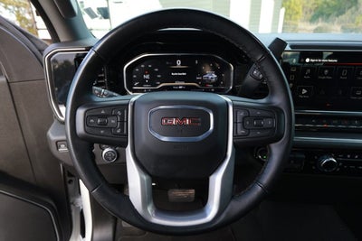 2025 GMC Sierra 1500 2WD Crew Cab Short Box SLT