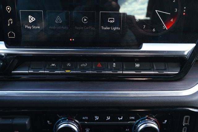 2025 GMC Sierra 1500 2WD Crew Cab Short Box SLT