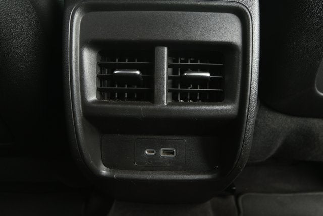 2024 Cadillac XT4 FWD Premium Luxury